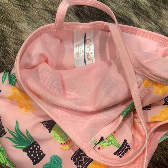 Cat & Jack cactus swimsuit - Picture 3 of 3
